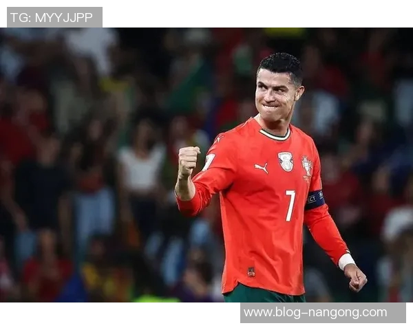 爱尔兰主帅指责C罗影响裁判判罚引发争议与讨论